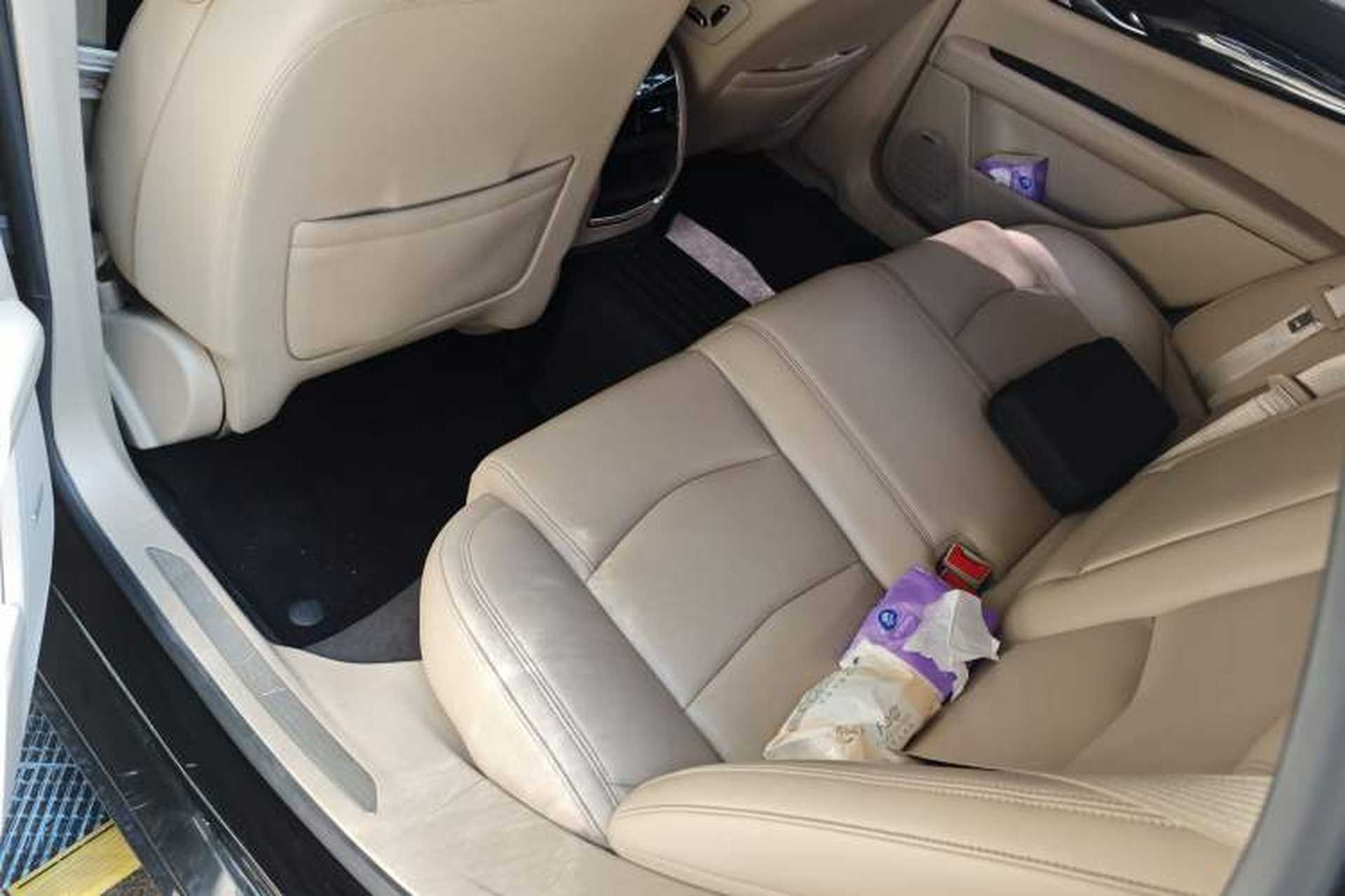 Used Cadillac CT6 2017 28T Fashion Edition Left Rear Seat