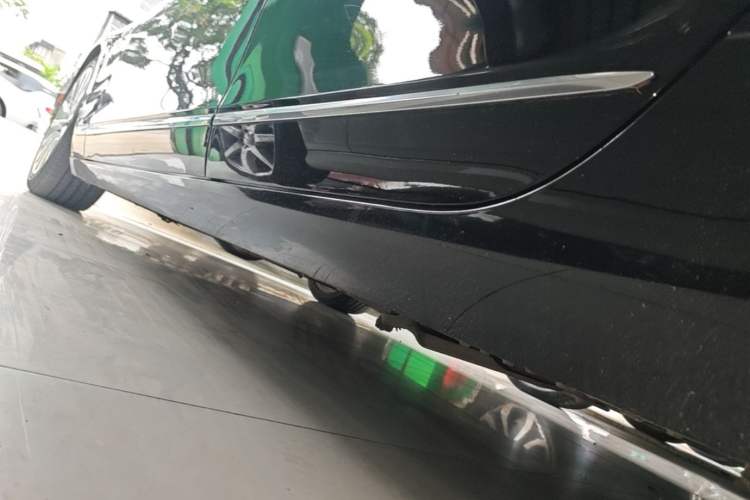 Used Cadillac CT6 2017 28T Premier Model Left Side Sill