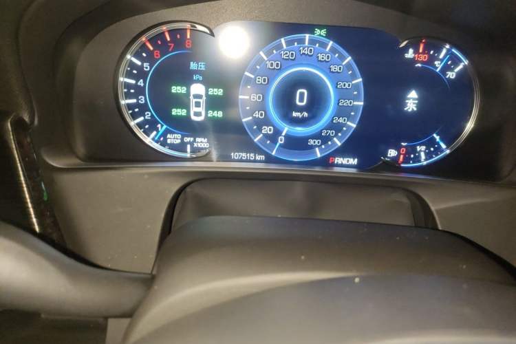 Used Cadillac CT6 2017 40T Luxury Model Odometer Close Up