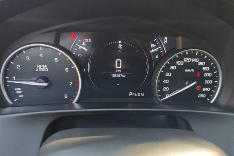 Used Cadillac CT6 2017 28T Fashion Edition Odometer Close Up
