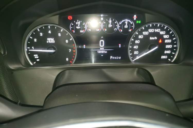 Used Cadillac CT6 2017 28T Elite Model Odometer Close Up