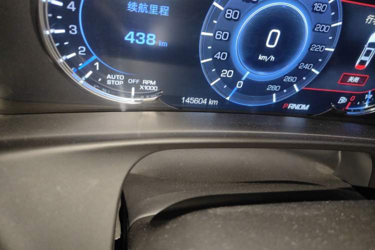 Used Cadillac CT6 2017 28T Luxury Model Odometer Close Up
