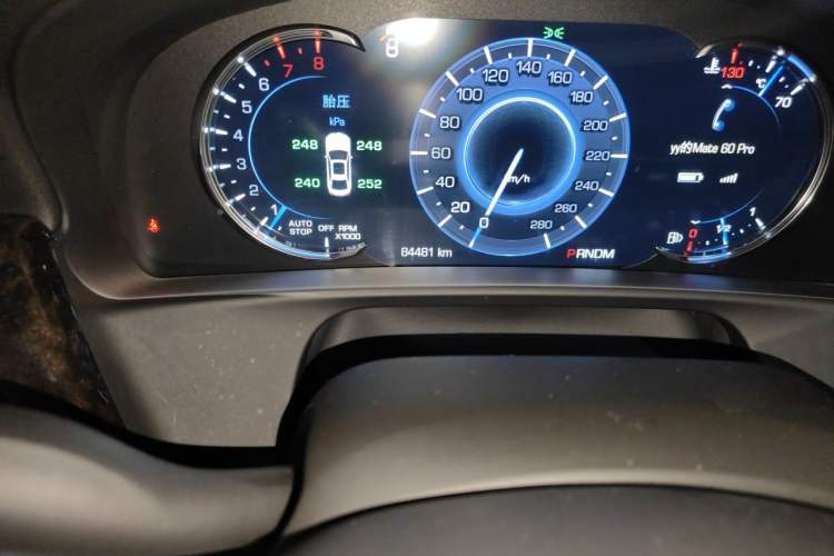 Used Cadillac CT6 2017 28T Luxury Model Odometer Close Up