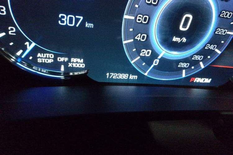 Used Cadillac CT6 2017 28T Luxury Model Odometer Close Up