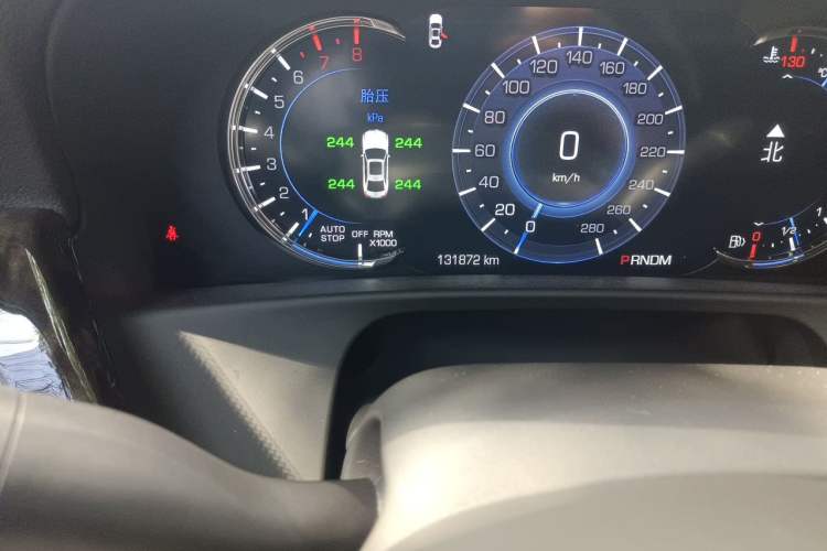 Used Cadillac CT6 2017 28T Luxury Model Odometer Close Up