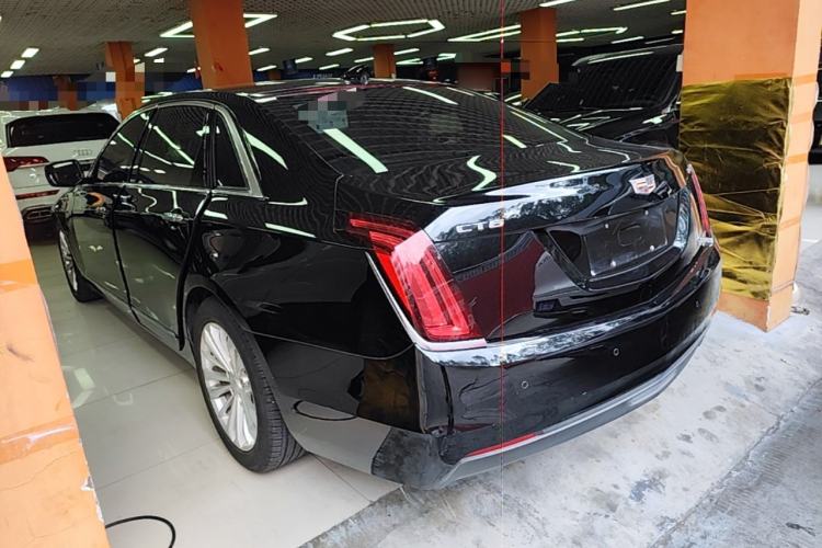 Used Cadillac CT6 2017 28T Fashion Edition Rear Left 45 Deg