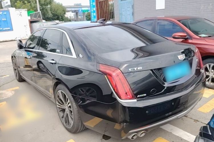 Used Cadillac CT6 2017 28T Fashion Edition Rear Left 45 Deg