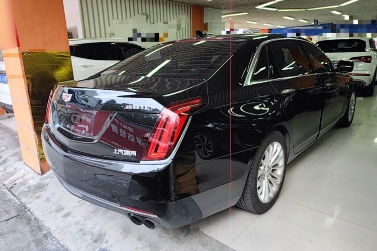 Used Cadillac CT6 2017 28T Fashion Edition Rear Right 45 Deg