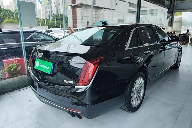 Used Cadillac CT6 2017 28T Fashion Edition Rear Right 45 Deg