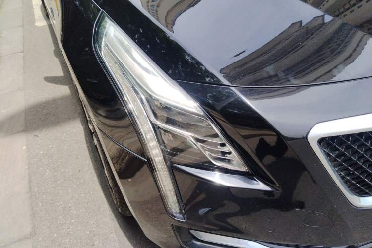 Used Cadillac CT6 2017 28T Luxury Model Right Front Headlight