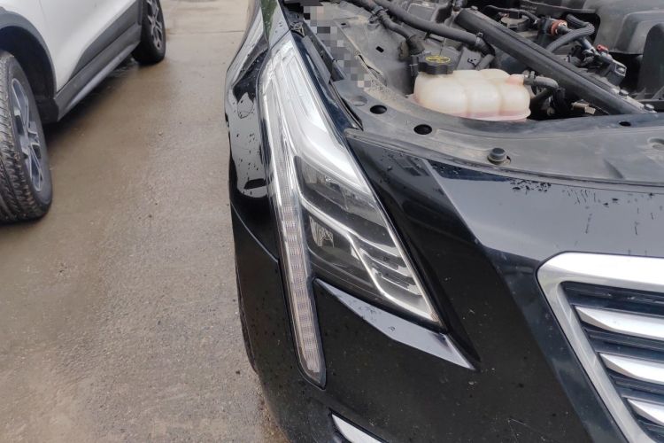 Used Cadillac CT6 2017 28T Luxury Model Right Front Headlight