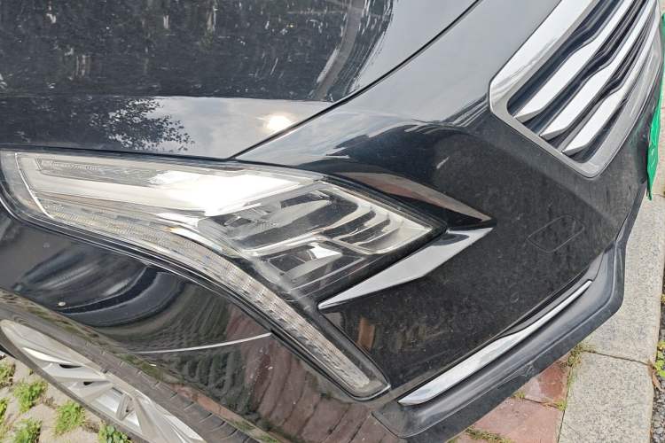 Used Cadillac CT6 2017 28T Luxury Model Right Front Headlight