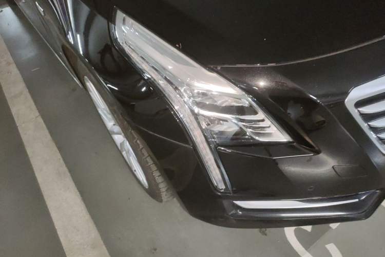 Used Cadillac CT6 2017 40T Luxury Model Right Front Headlight