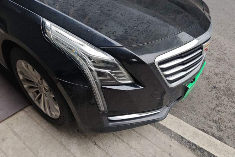 Used Cadillac CT6 2017 28T Luxury Model Right Front Headlight