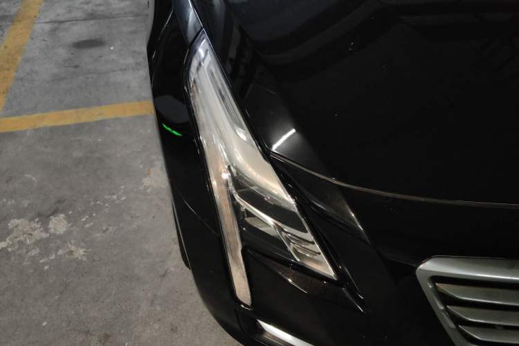 Used Cadillac CT6 2017 28T Luxury Model Right Front Headlight