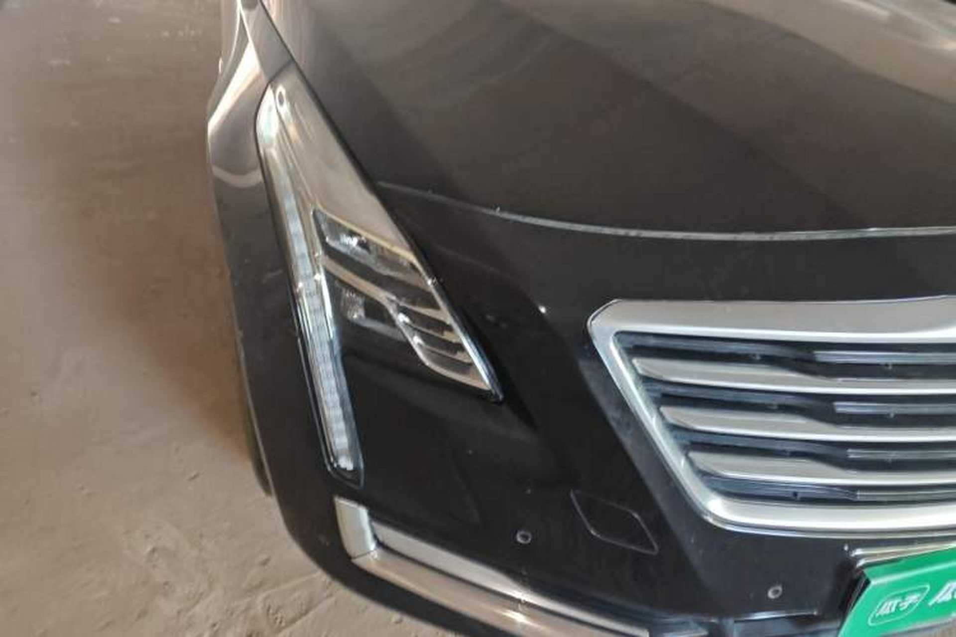 Used Cadillac CT6 2017 28T Fashion Edition Right Front Headlight
