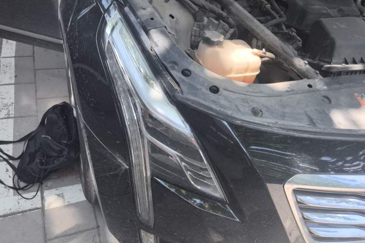 Used Cadillac CT6 2017 28T Fashion Edition Right Front Headlight