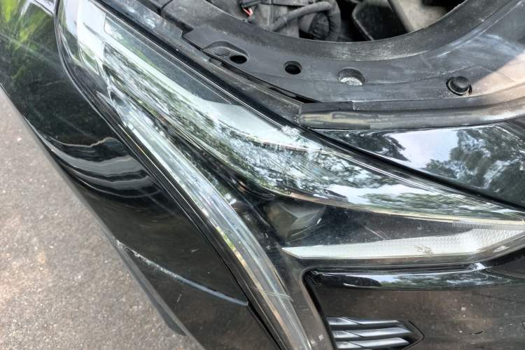 Used Cadillac CT6 2017 28T Luxury Model Right Front Headlight