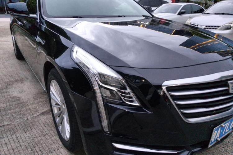 Used Cadillac CT6 2017 28T Luxury Model Right Front Headlight