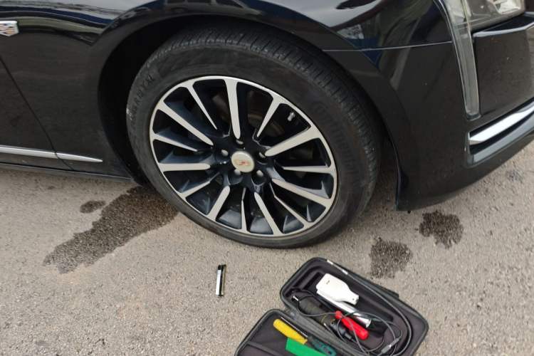 Used Cadillac CT6 2017 40T Luxury Model Right Front Wheel Hub