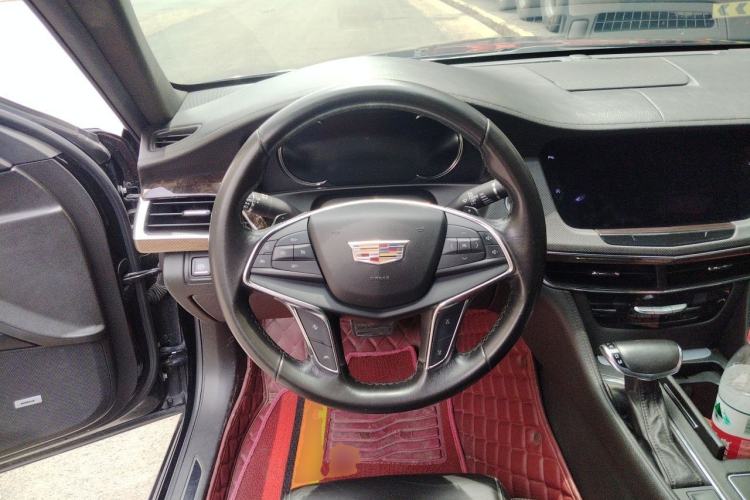 Used Cadillac CT6 2017 28T Luxury Model Steering Wheel