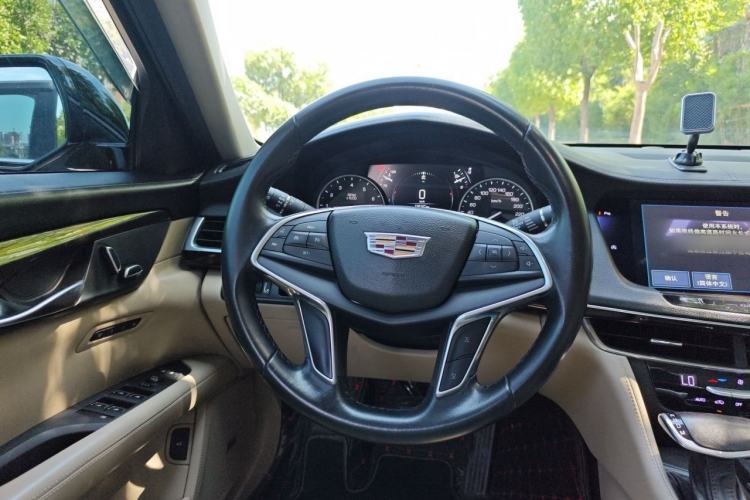 Used Cadillac CT6 2017 28T Fashion Edition Steering Wheel