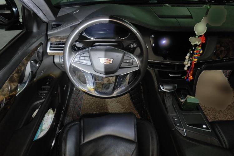 Used Cadillac CT6 2017 28T Luxury Model Steering Wheel