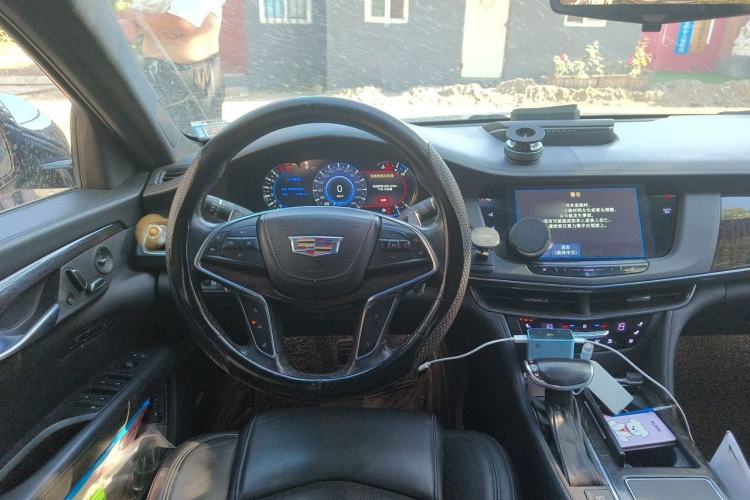 Used Cadillac CT6 2017 28T Platinum Edition Steering Wheel