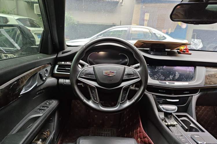 Used Cadillac CT6 2017 40T Luxury Model Steering Wheel