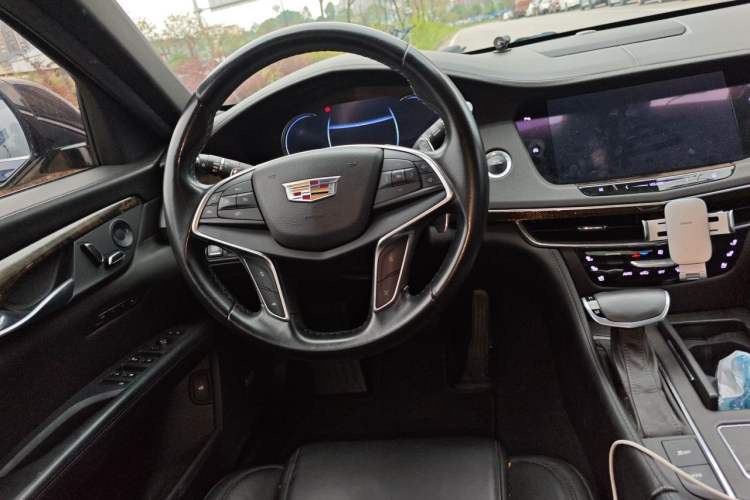 Used Cadillac CT6 2017 40T Luxury Model Steering Wheel
