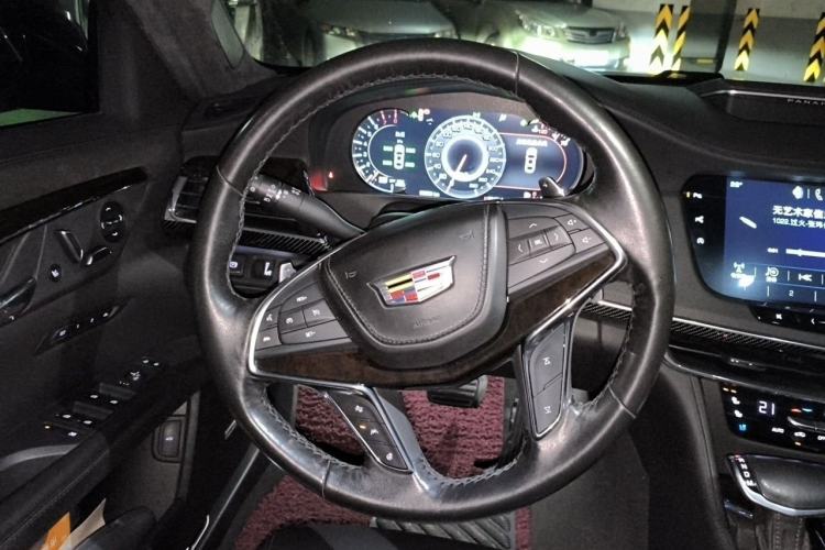 Used Cadillac CT6 2017 28T Platinum Edition Steering Wheel