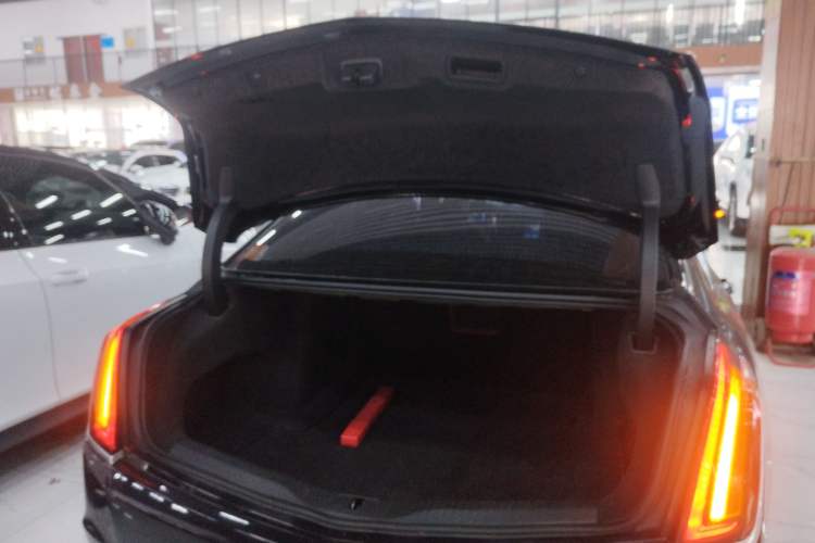 Used Cadillac CT6 2017 28T Premier Model Trunk