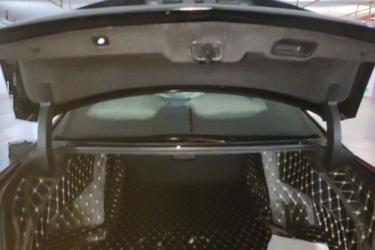 Used Cadillac CT6 2017 40T Luxury Model Trunk