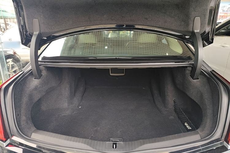 Used Cadillac CT6 2017 28T Fashion Edition Trunk