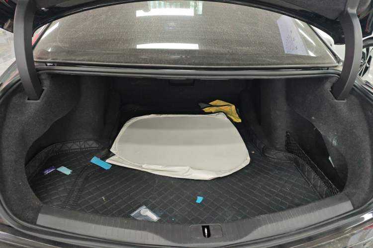 Used Cadillac CT6 2017 28T Elite Model Trunk