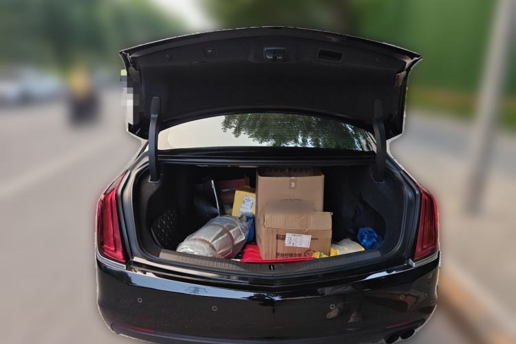 Used Cadillac CT6 2017 28T Platinum Edition Trunk