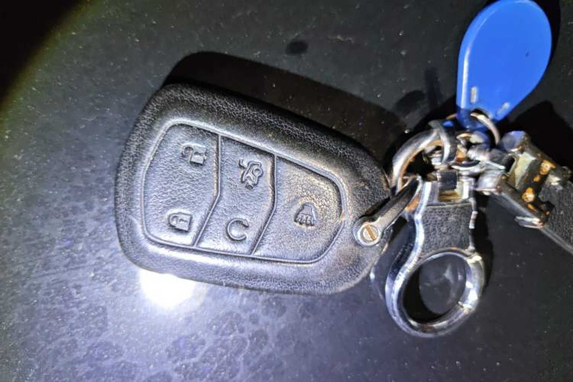 Used Cadillac CT6 2017 28T Platinum Edition Vehicle Key