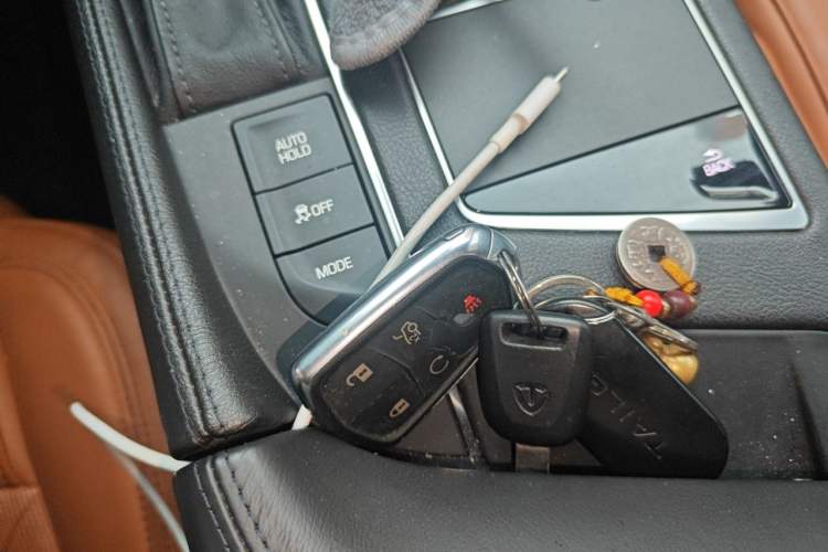 Used Cadillac CT6 2017 28T Premier Model Vehicle Key