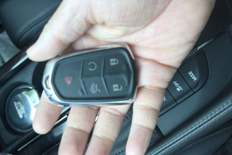 Used Cadillac CT6 2017 40T Platinum Edition Vehicle Key