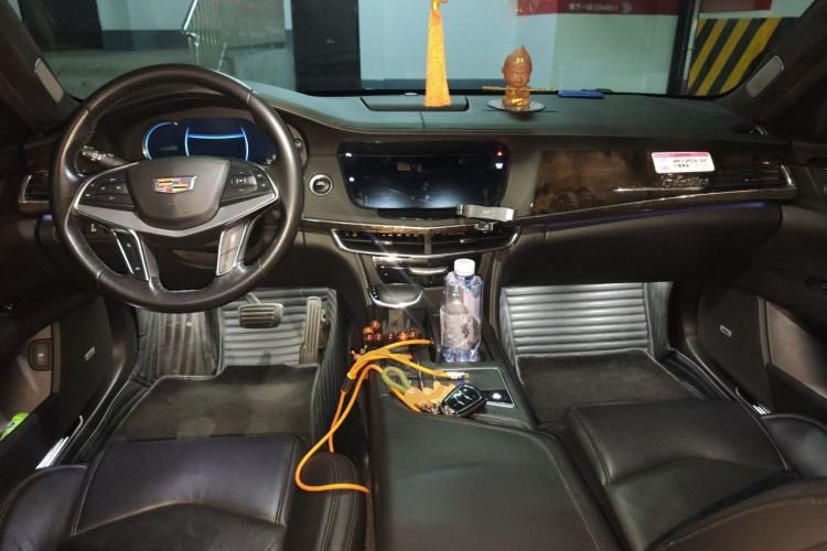 Used Cadillac CT6 2017 28T Luxury Model Center Console