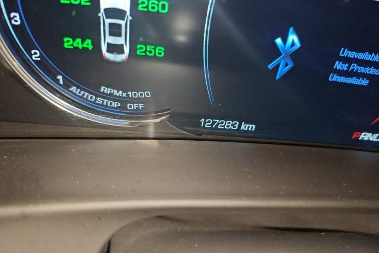 Used Cadillac CT6 2017 28T Luxury Model Odometer Close Up