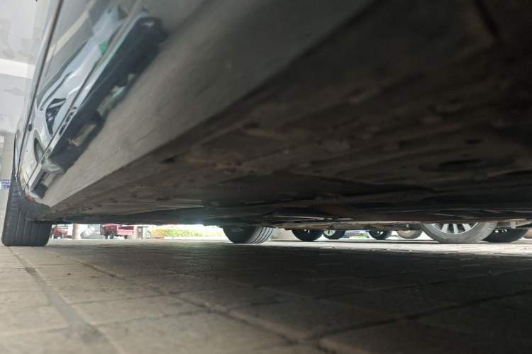 Used Cadillac CT6 2017 28T Platinum Edition Chassis Front Right