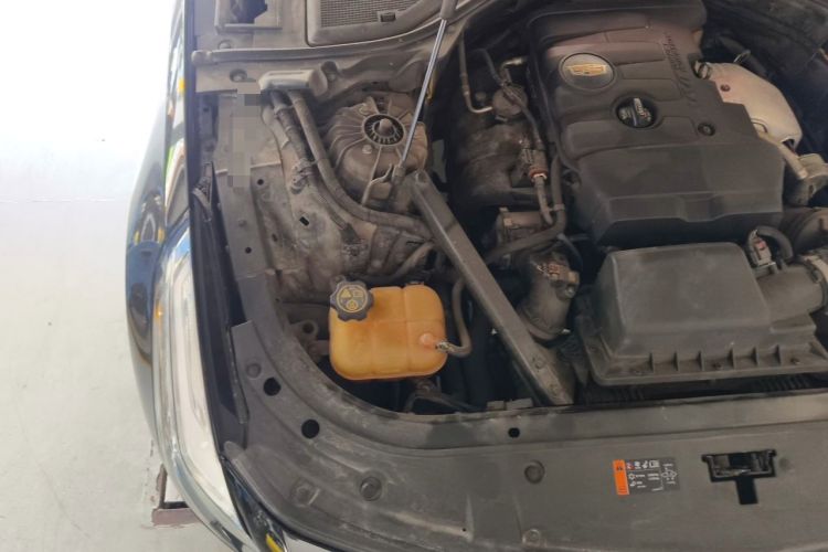 Used Cadillac CT6 2017 28T Elite Model Engine Bay Right