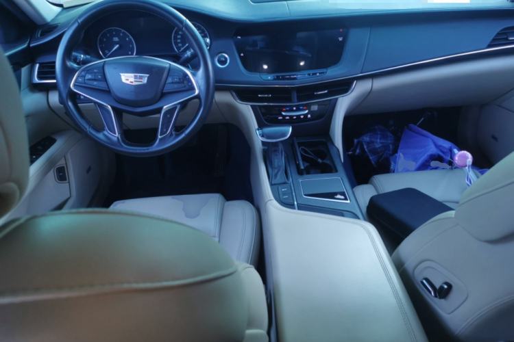 Used Cadillac CT6 2017 28T Fashion Edition Center Console