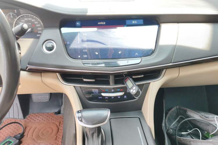 Used Cadillac CT6 2017 28T Fashion Edition Audio And AC Panel