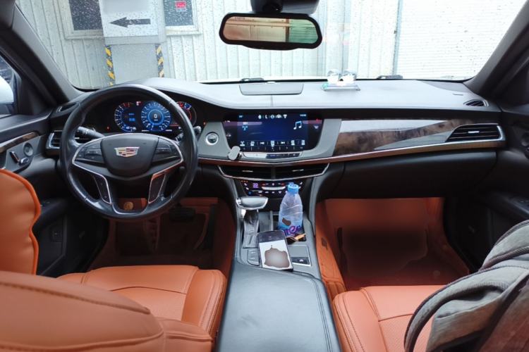 Used Cadillac CT6 2017 28T Luxury Model Center Console