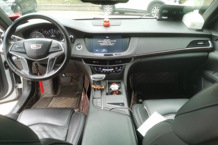 Used Cadillac CT6 2017 28T Elite Model Center Console