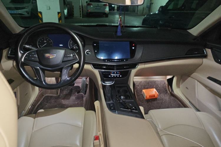 Used Cadillac CT6 2017 28T Fashion Edition Center Console