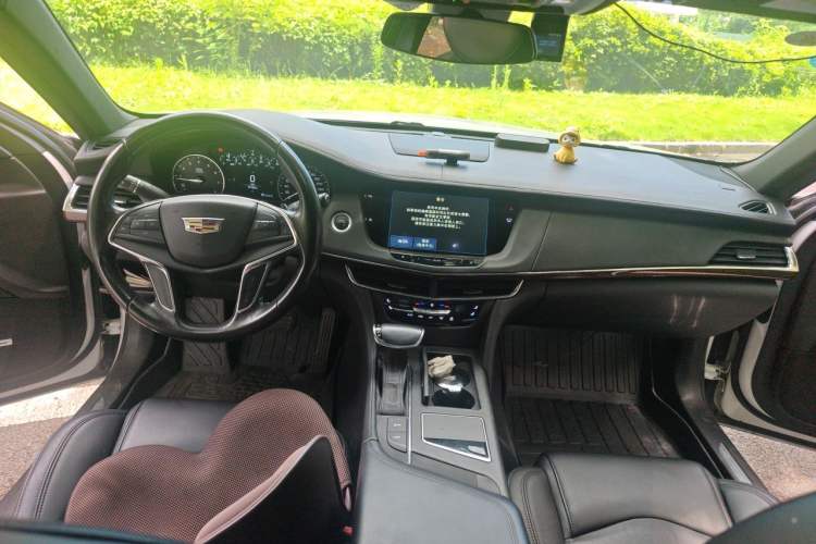 Used Cadillac CT6 2017 28T Elite Model Center Console