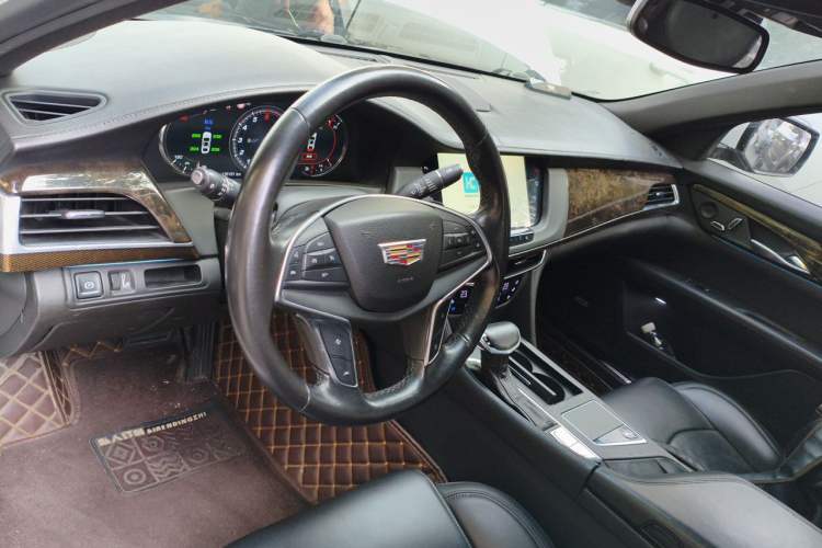 Used Cadillac CT6 2017 28T Luxury Model Center Console